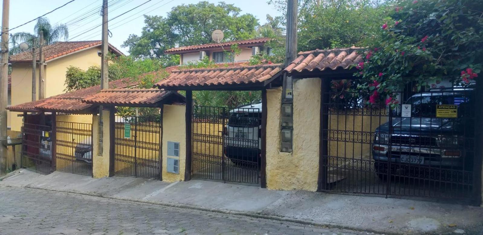 Casinhas Na Praia Do Juliao Em Ilhabela Sp Exteriör bild