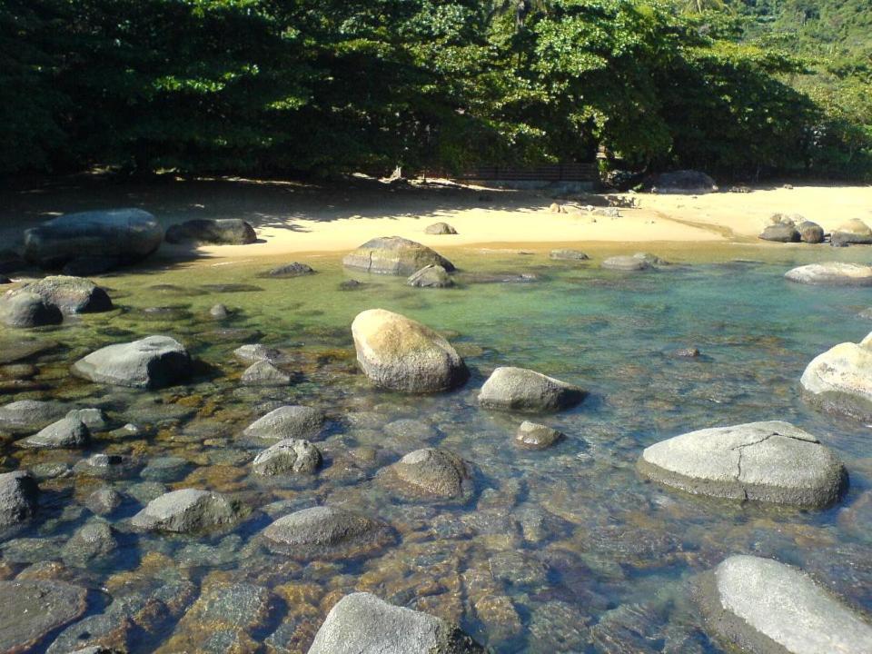 Casinhas Na Praia Do Juliao Em Ilhabela Sp Exteriör bild